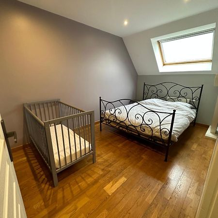 Appartement A Beaune Avec Parking Bagian luar foto