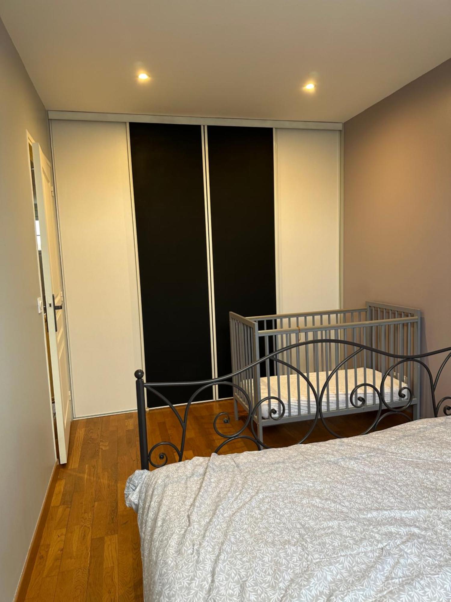 Appartement A Beaune Avec Parking Bagian luar foto